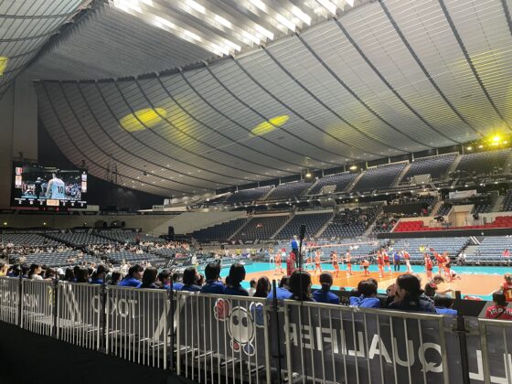 「FIVBパリ五輪予選/ワールドカップバレー2023」で開催地渋谷区の小中学生を対象に学校観戦を実施